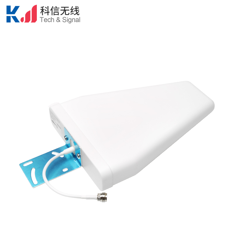 4G對數(shù)周期天線-小號